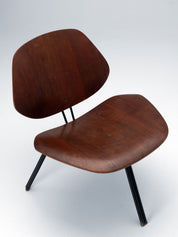 P31_Lounge_chair_by_Osvaldo_Borsani