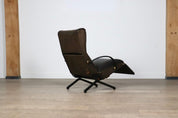 P40_lounge_chair_by_Osvaldo_Borsani_for_Tecno_in_original_leather,_Italy_1960s