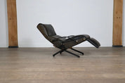 P40_lounge_chair_by_Osvaldo_Borsani_for_Tecno_in_original_leather,_Italy_1960s