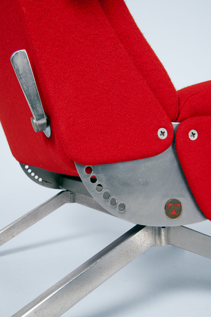 P40_Lounge_Chair_Osvaldo_Borsani_Tecno_1950s_Italy