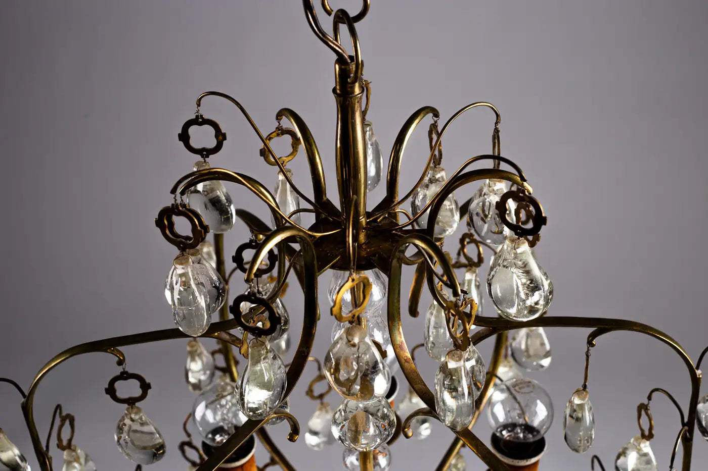 Paavo_Tynell_Brass_Chandelier_Model_1487_for_Taito_Oy,_1940s,_Finland
