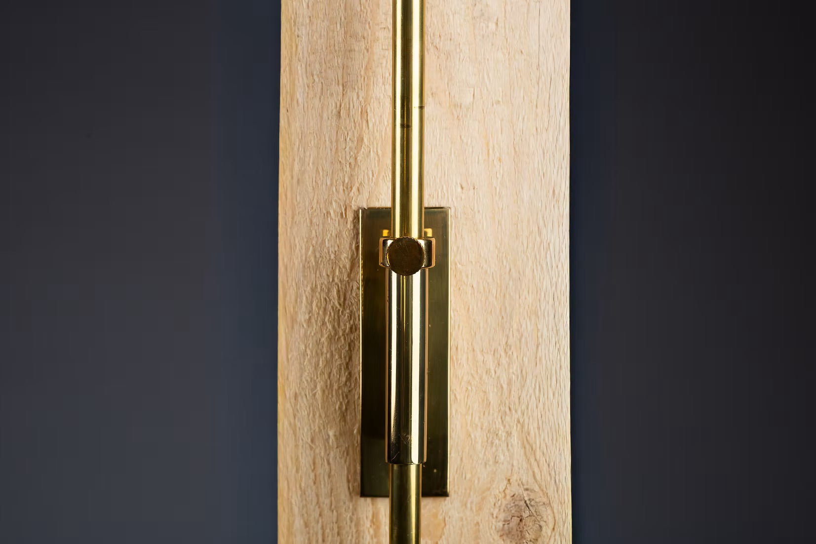 Paavo_Tynell_Brass_Wall_Lamp_Model_1699_for_Taito_Oy,_1940s,_Finland