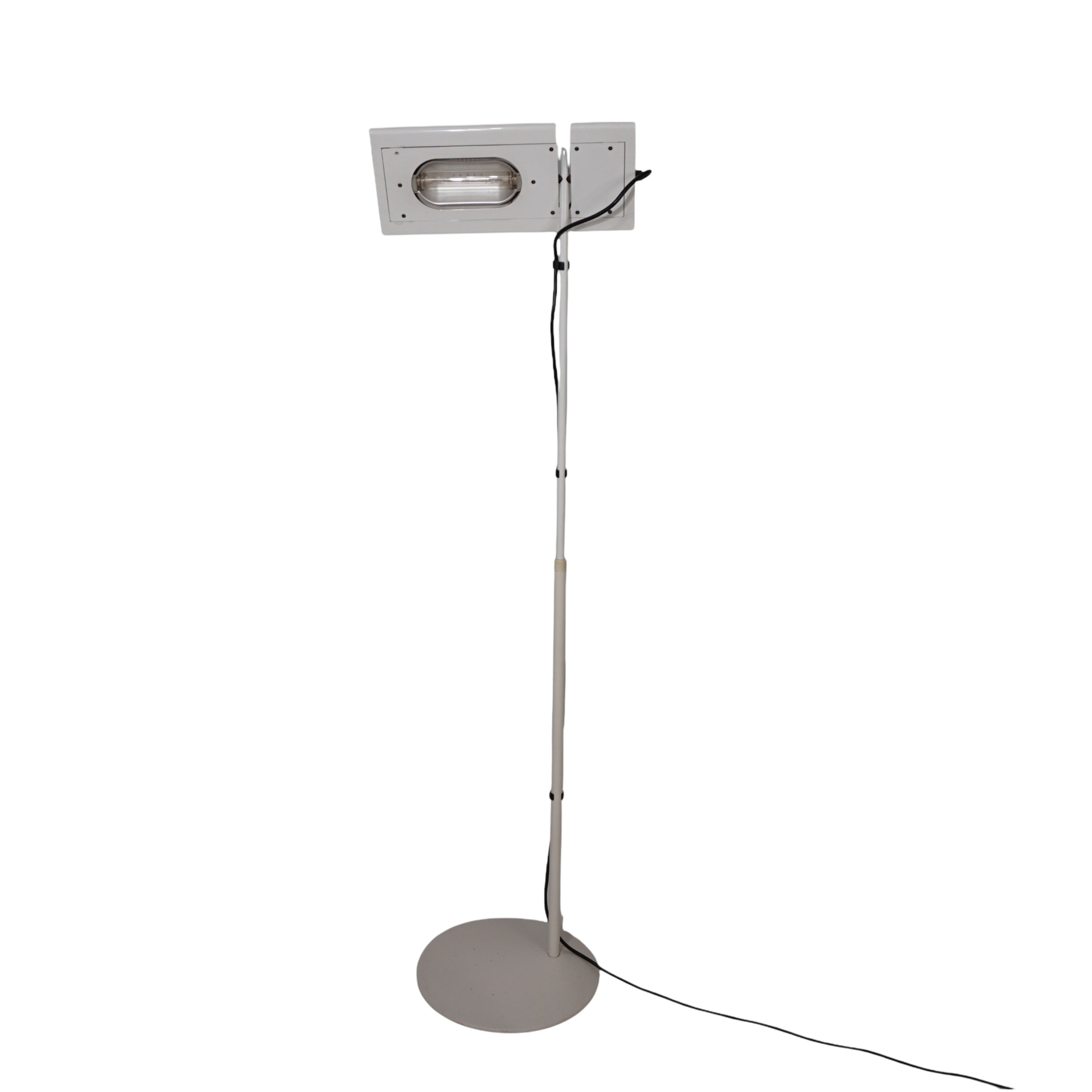 PAF_Duna_floor_lamp_by_Mario_Barbaglia_and_Marco_Colombo,_1980s