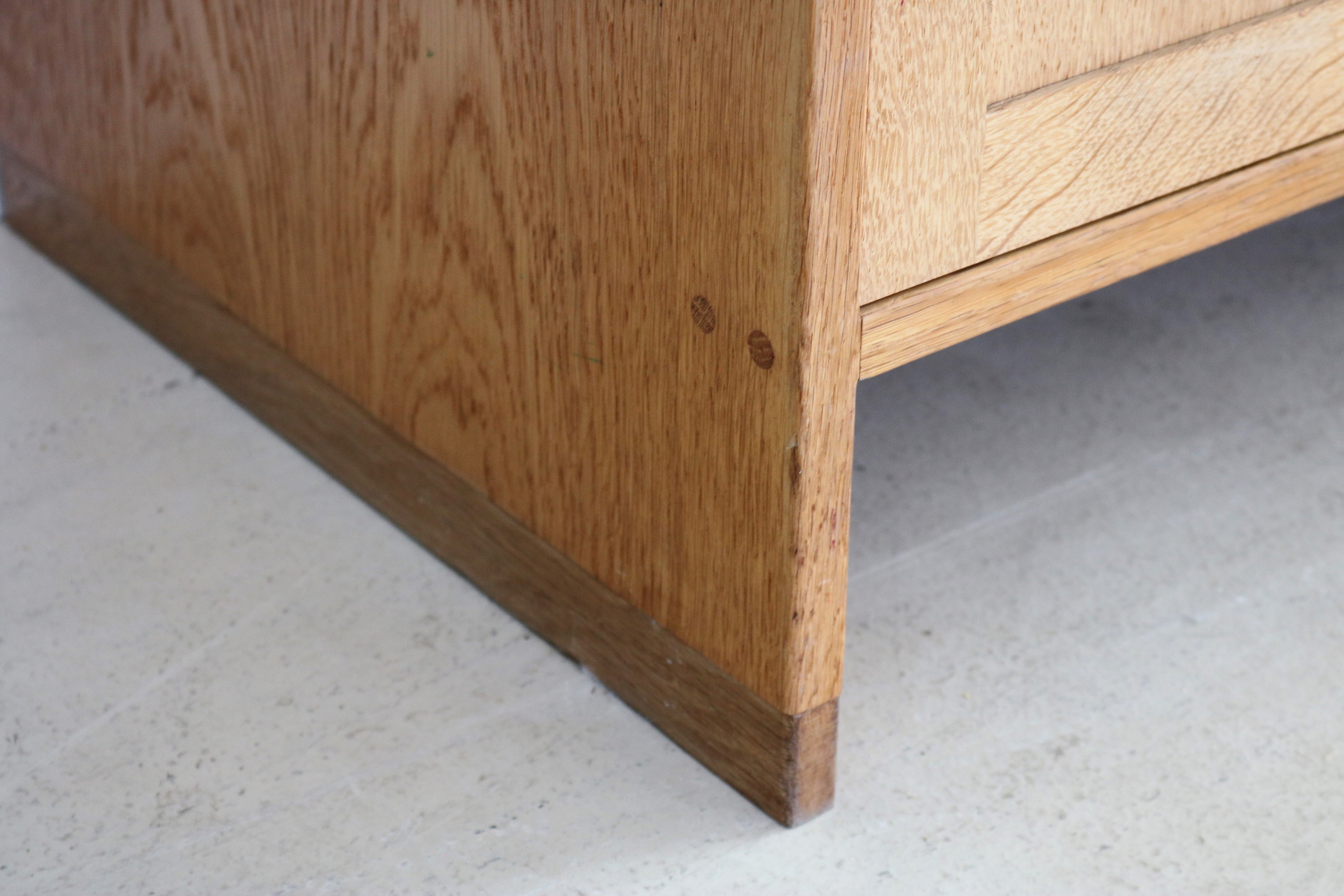 Page_1_of_17_Wardrobe_by_Hans_Wegner_for_RY_Mobler,_Denmark,_1960