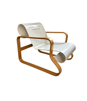 Paimio_Model_41_Lounge_Chair_by_Alvar_Aalto_for_Artek,_Finland,_circa_1980s