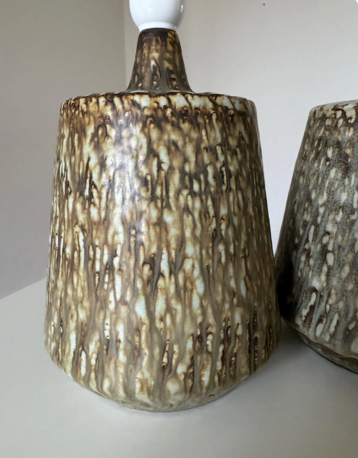 Set_of_2_table_lamps_by_Gunnar_Nylund_for_Rörstrand,_Sweden_from_1960s