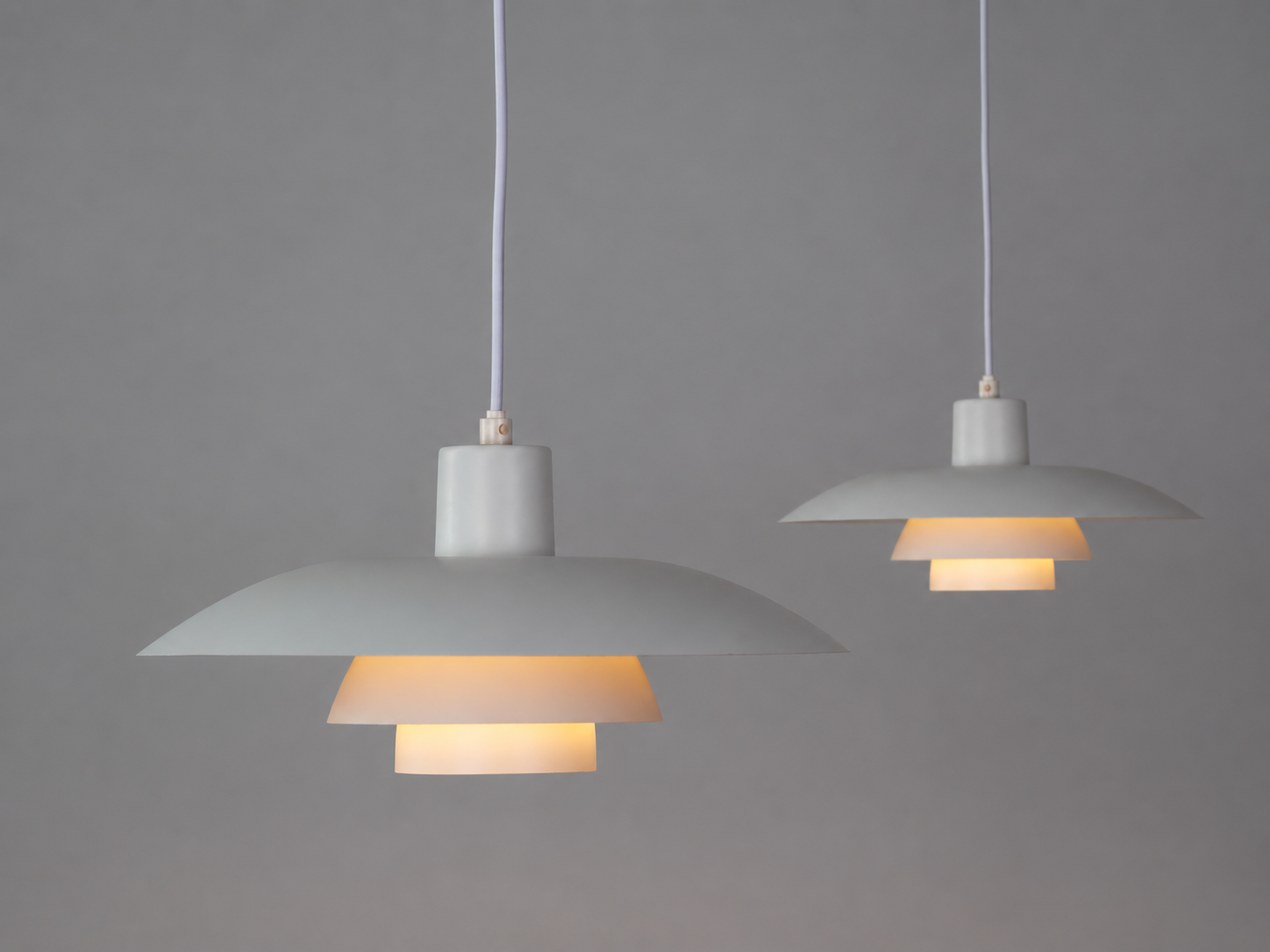 Set_of_2_Poul_Henningsen_PH_4/3_Pendant_Lamp_for_Louis_Poulsen,_Danish_Mid-Century_Modern_Lighting