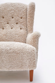 Set_of_2_Carl_Malmsten_Åldermannen_Wingback_Armchairs_in_Shearling