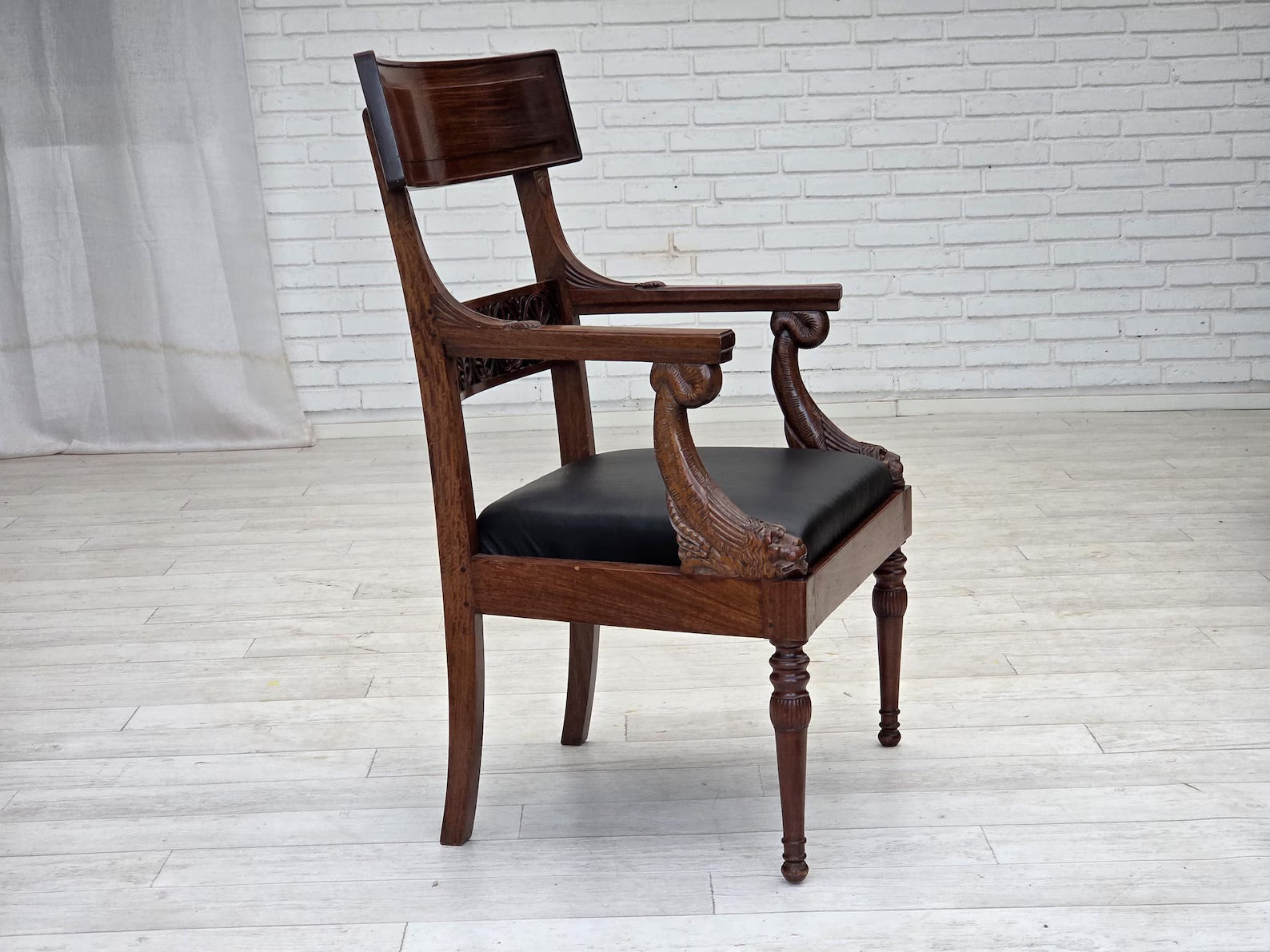 Set_of_2_Armchairs,_Carved_Teak_&_Leather_Vintage,_1920s_Denmark