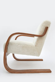 Set_of_2_Alvar_Aalto_Model_402_Armchairs_in_Shearling_and_Birch