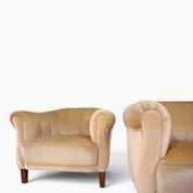 Pair_of_1930s_Art_Deco_Club_Chairs_in_Champagne_Mohair