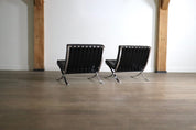 Set_of_2_Barcelona_Chairs_by_Ludwig_Mies_van_der_Rohe_for_Knoll,_1960s