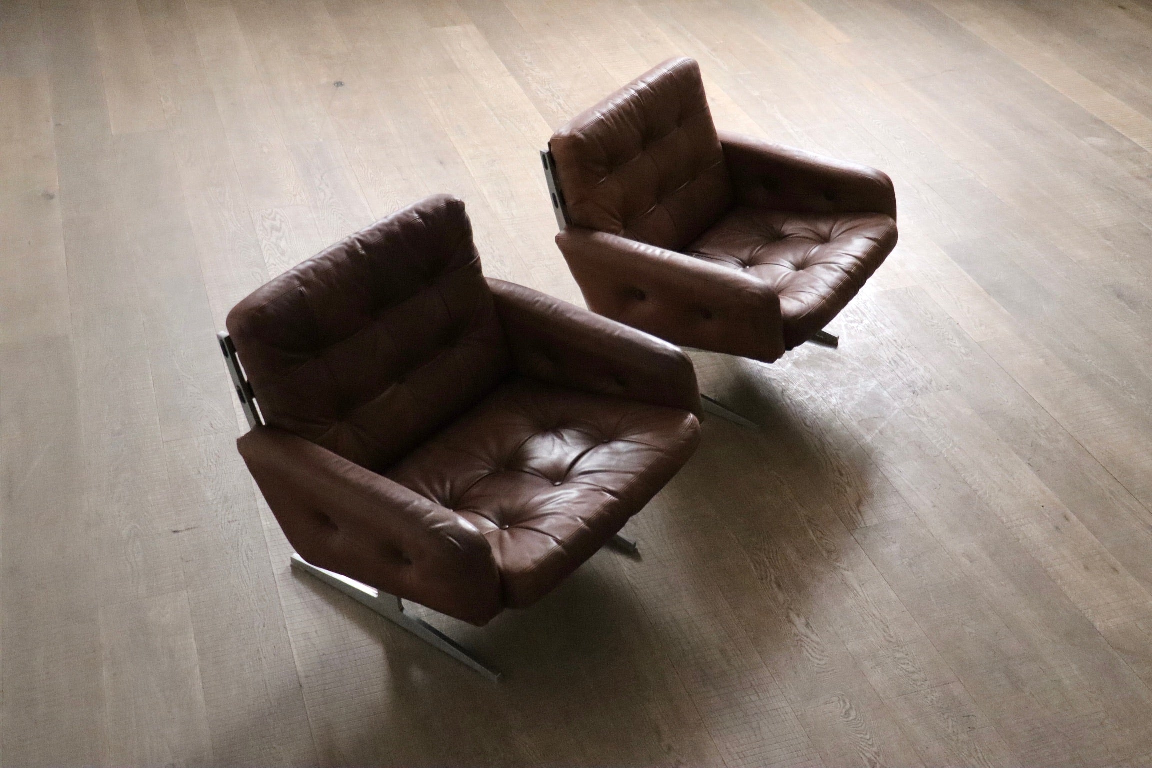 Set_of_2_Caravelle_Lounge_Chairs_by_Paul_Leidersdorff,_Denmark_1965