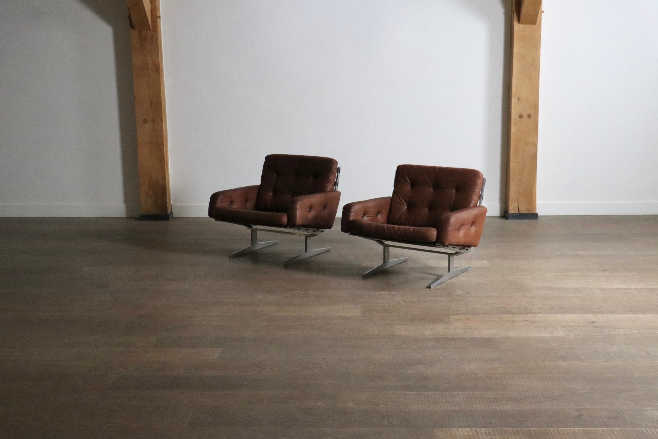 Set_of_2_Caravelle_Lounge_Chairs_by_Paul_Leidersdorff,_Denmark_1965