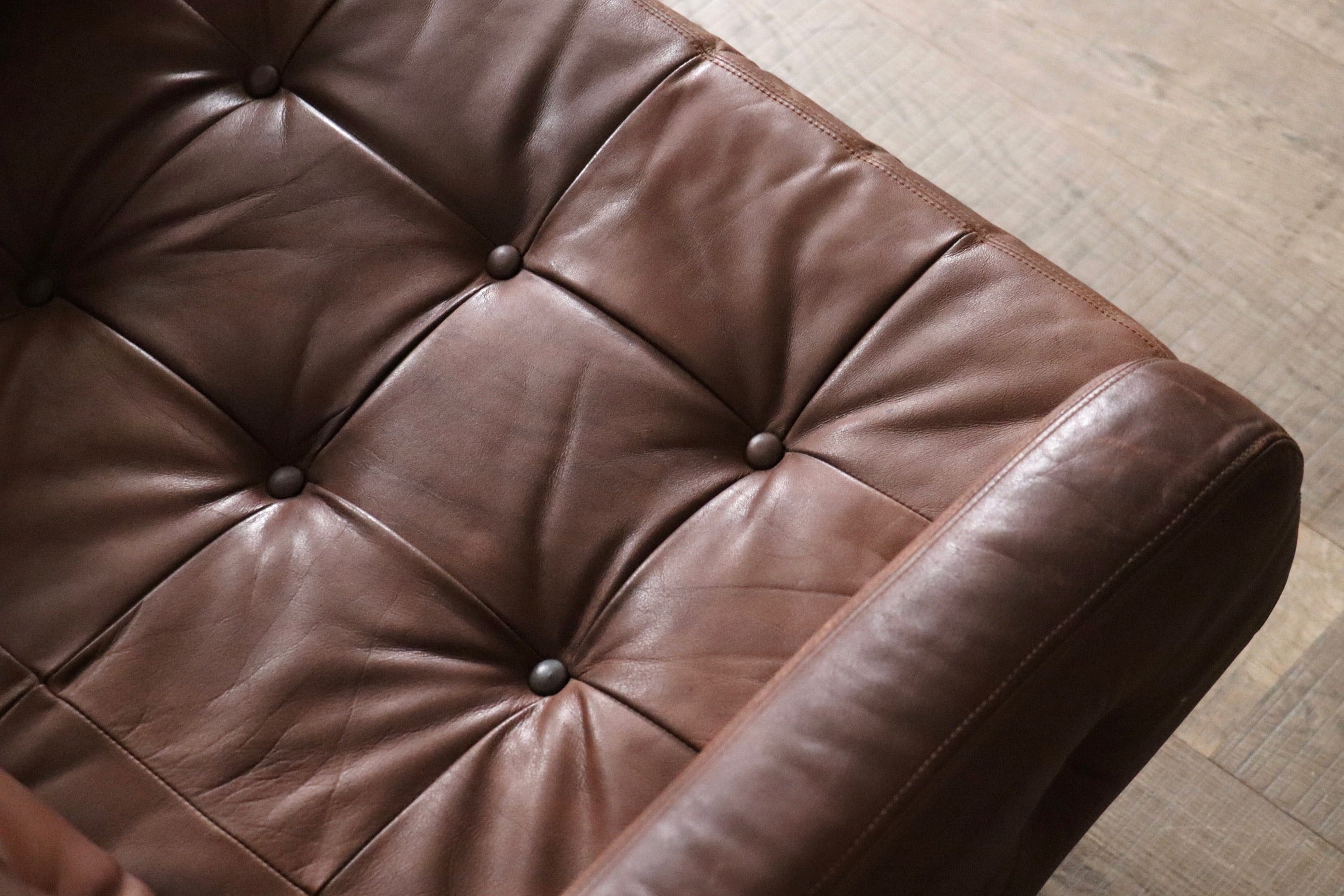 Set_of_2_Caravelle_Lounge_Chairs_by_Paul_Leidersdorff,_Denmark_1965