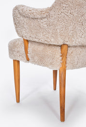 Set_of_2_Carl_Malmsten_Lata_Greven_Lounge_Chairs_in_Sheepskin,_1953