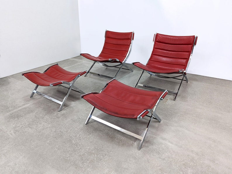 Set_of_2_armchairs_and_ottomans_by_Antonio_Citterio,_Italy_1980s
