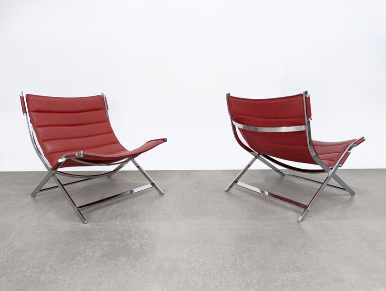 Set_of_2_armchairs_and_ottomans_by_Antonio_Citterio,_Italy_1980s