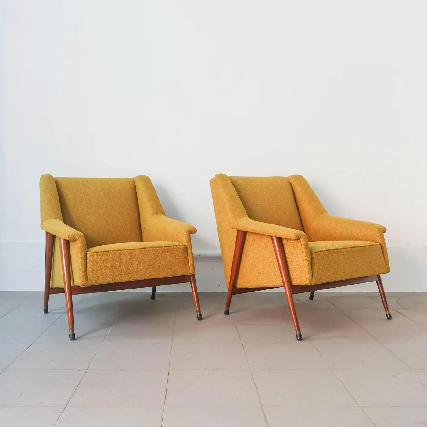 Set_of_2_Easy_Chairs_by_José_Espinho_for_Olaio,_Mid_Century_Modern,_1959,_Portugal