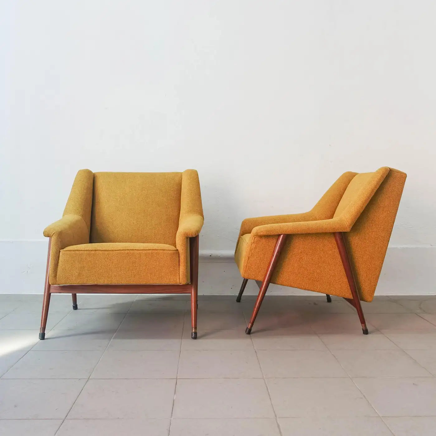 Set_of_2_Easy_Chairs_by_José_Espinho_for_Olaio,_Mid_Century_Modern,_1959,_Portugal