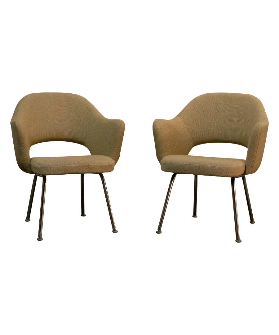Set_of_2_Executive_Armchairs,_Eero_Saarinen_For_Knoll,_1960s,_USA