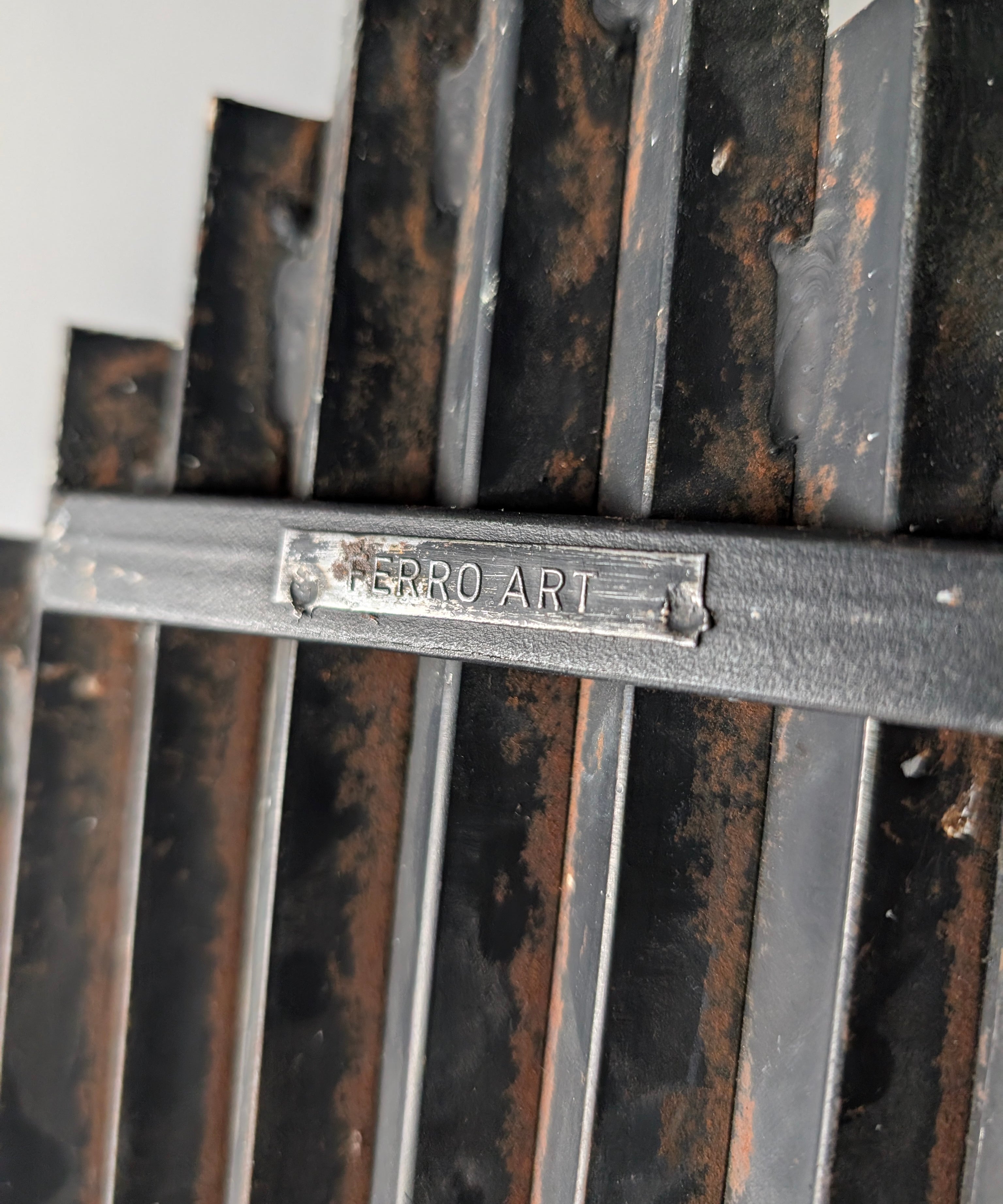 Set_of_2_Ferro_Art_Iron_and_Glass_Wall_Sconces_Art_Deco_Style_1970s