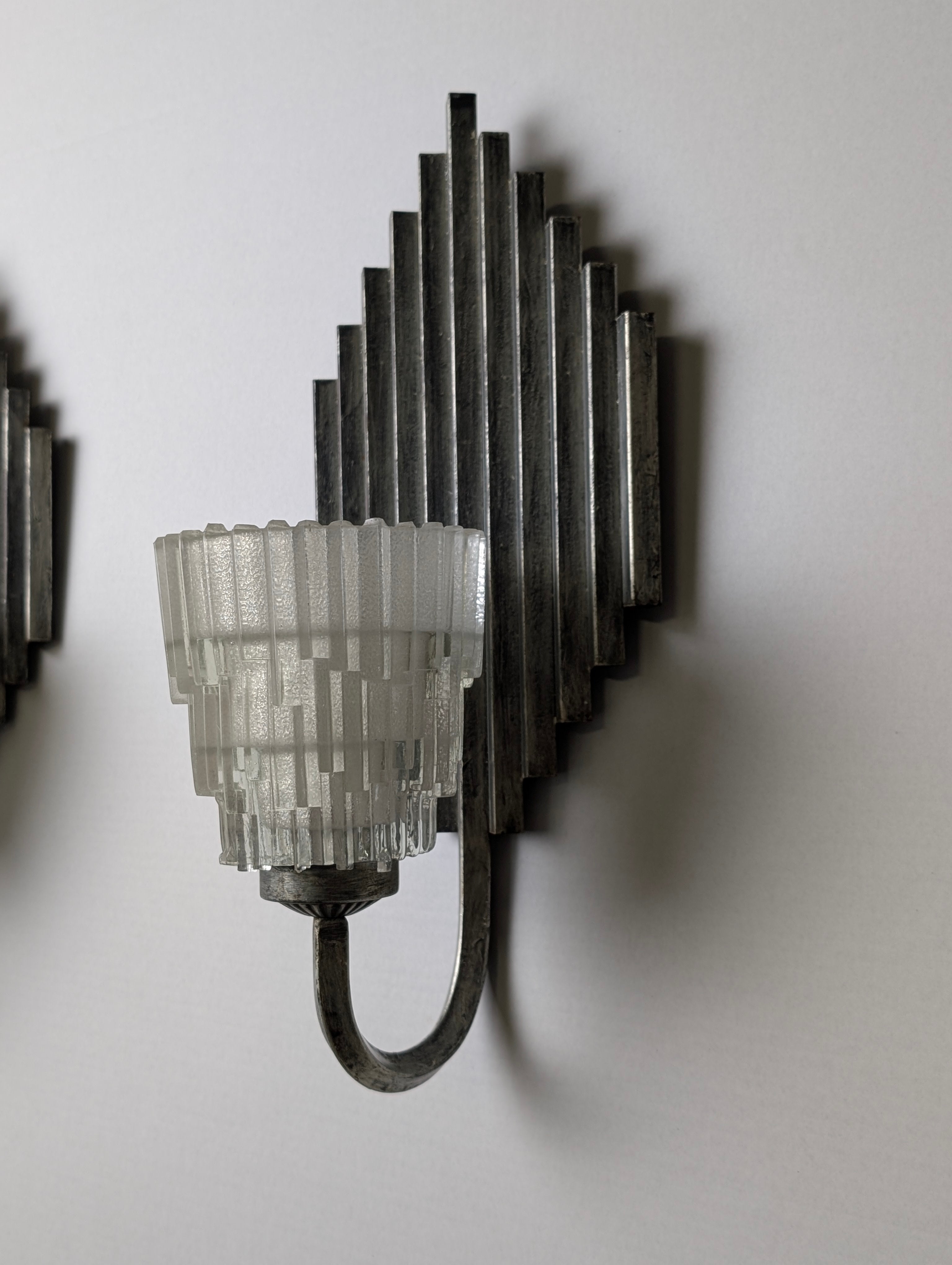 Set_of_2_Ferro_Art_Iron_and_Glass_Wall_Sconces_Art_Deco_Style_1970s