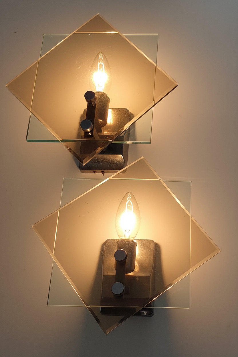 Set_of_2_Fontana_Arte_Crystal_Glass_and_Chrome_Wall_Lights,_Italy,_1970s