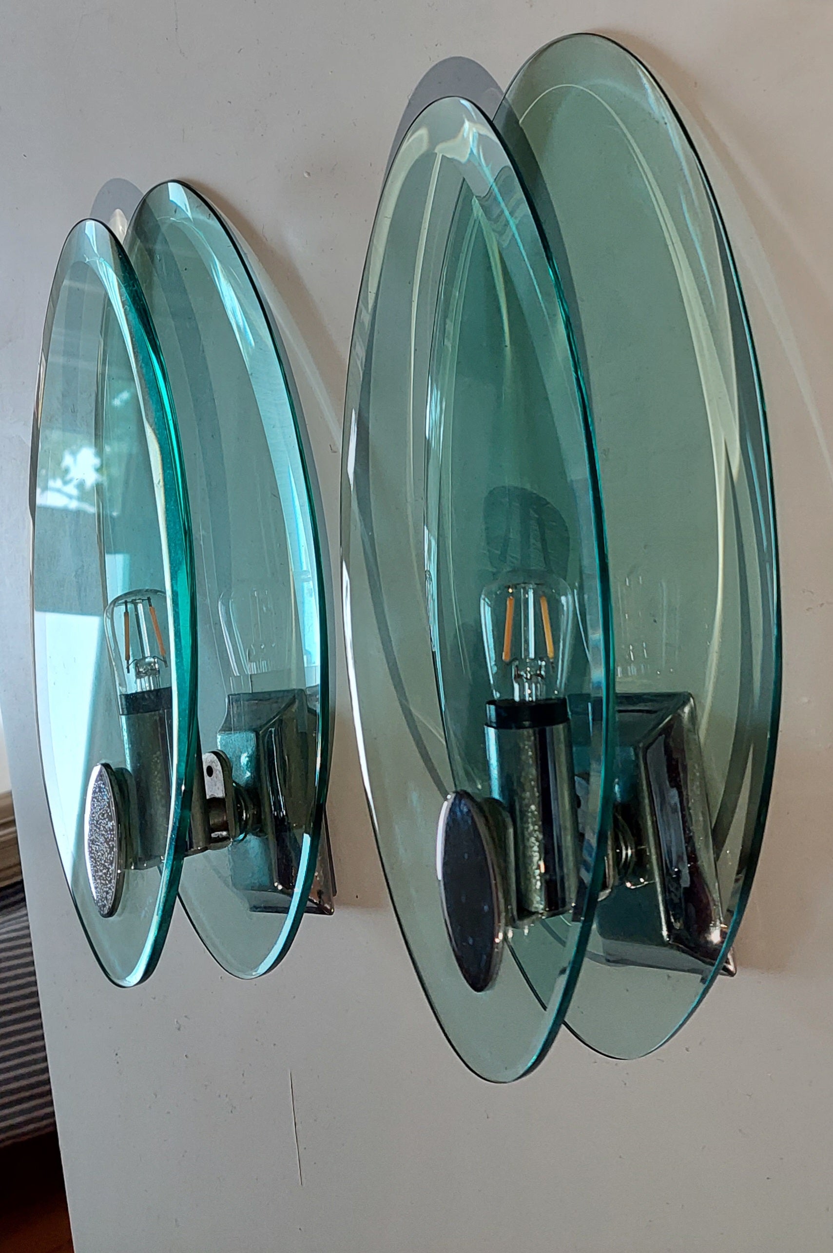 Pair_of_Fontana_Arte_Aqua_Blue_Glass_Wall_Lights,_Italy_1970s