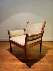 Set_of_2_Genius_easy_chairs_by_Illum_Wikkelsø_for_C.F.C._Silkeborg