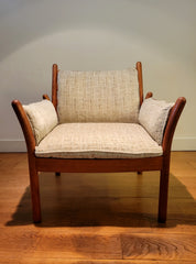 Set_of_2_Genius_easy_chairs_by_Illum_Wikkelsø_for_C.F.C._Silkeborg