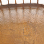 Set_of_2_Handcrafted_English_Windsor_Lounge_Chairs,_High_Wycombe,_1960s