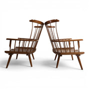 Set_of_2_Handcrafted_English_Windsor_Lounge_Chairs,_High_Wycombe,_1960s