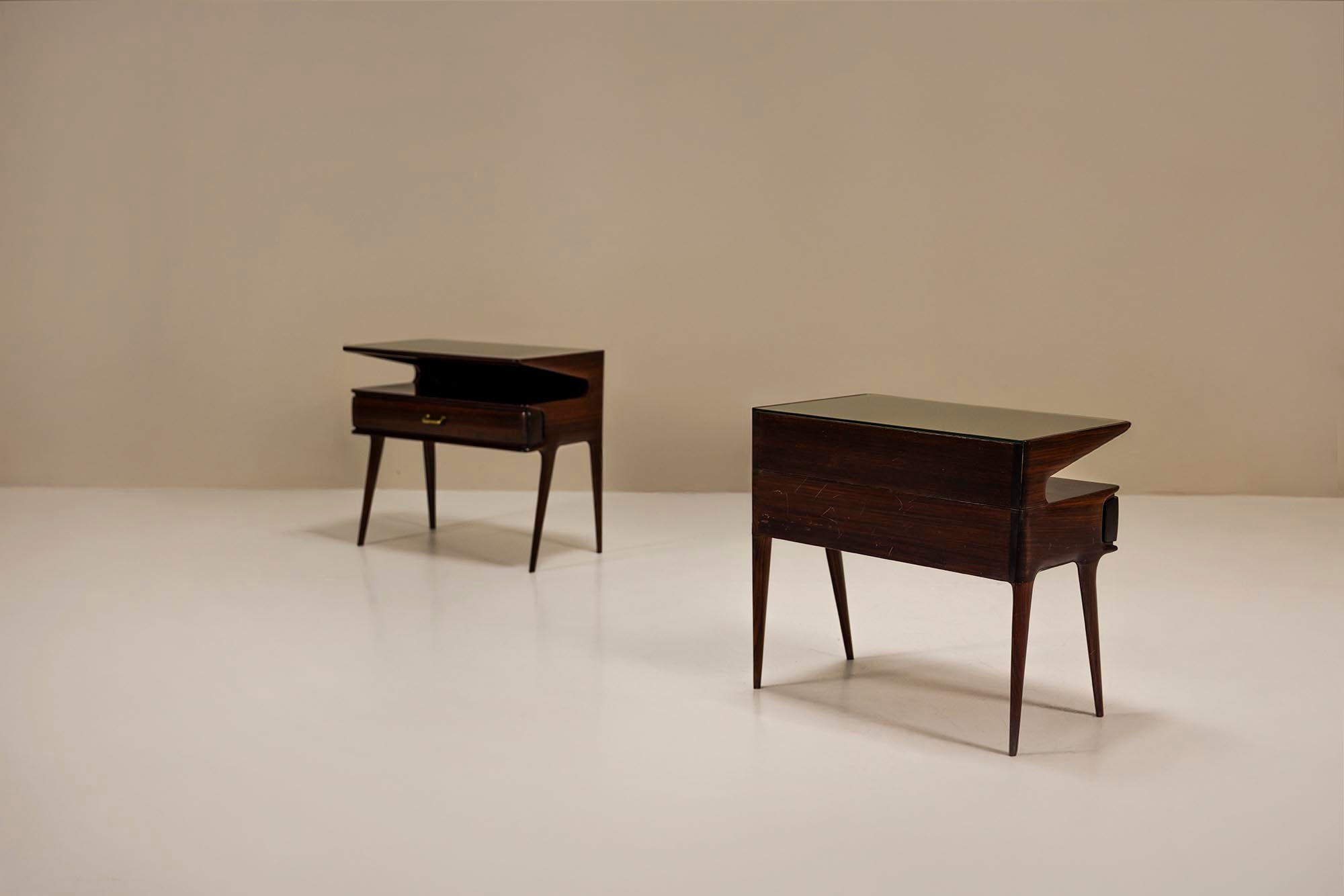 Set_of_2_Italian_Mid-Century_Nightstands_with_Glass_Top