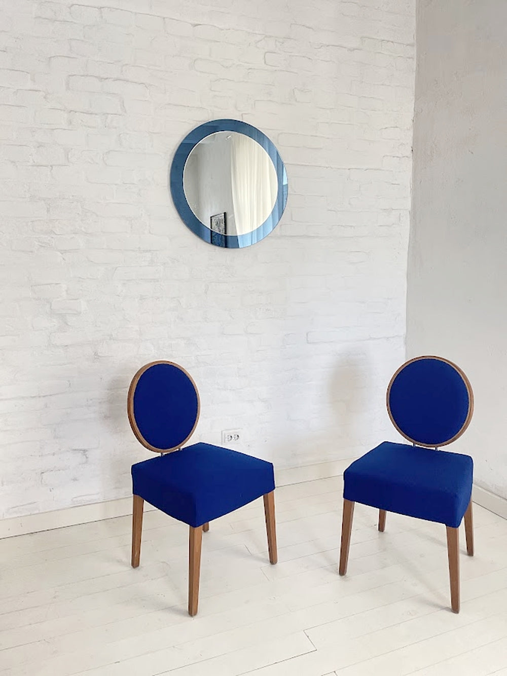 Set_of_2_Italian_Postmodern_Chairs_in_Yves_Klein_Blue_Mira_X_Fabric_and_Cherry_Veneer,_Italy,_1990s