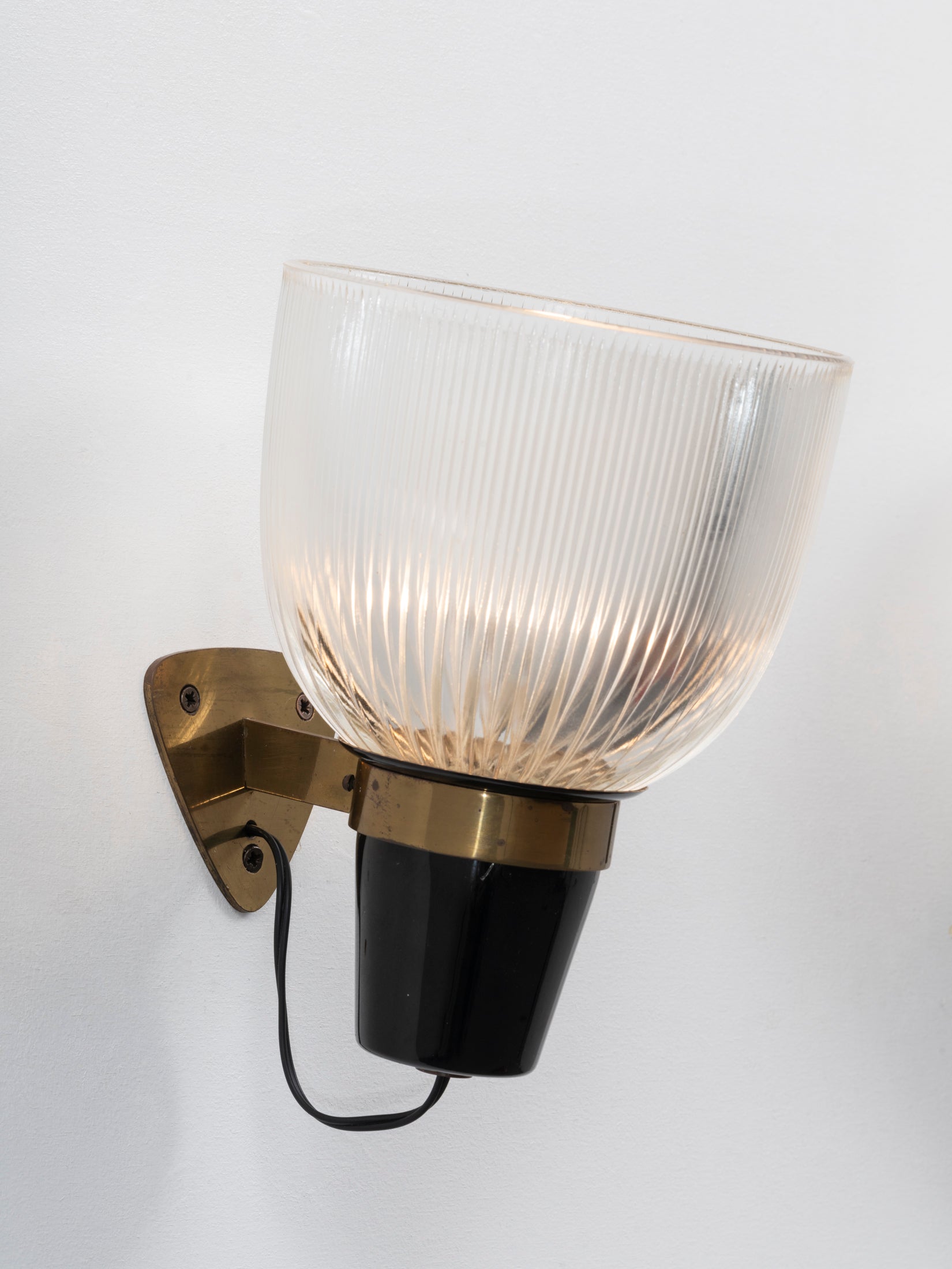 Set_of_2_“LP5”_wall_lamps_by_Ignazio_Gardella_for_Azucena,_Italy,_1950s,_original_edition