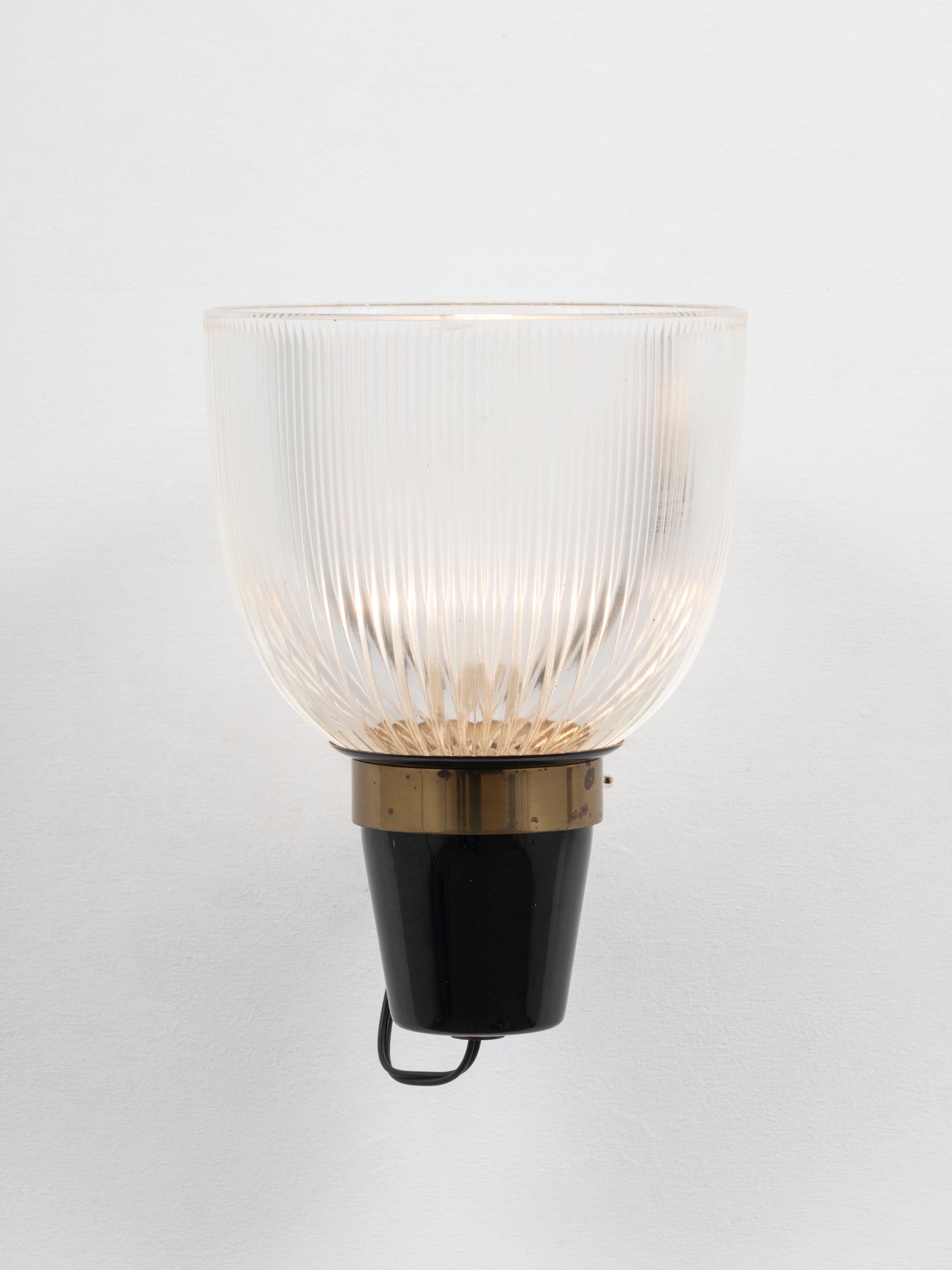 Set_of_2_“LP5”_wall_lamps_by_Ignazio_Gardella_for_Azucena,_Italy,_1950s,_original_edition