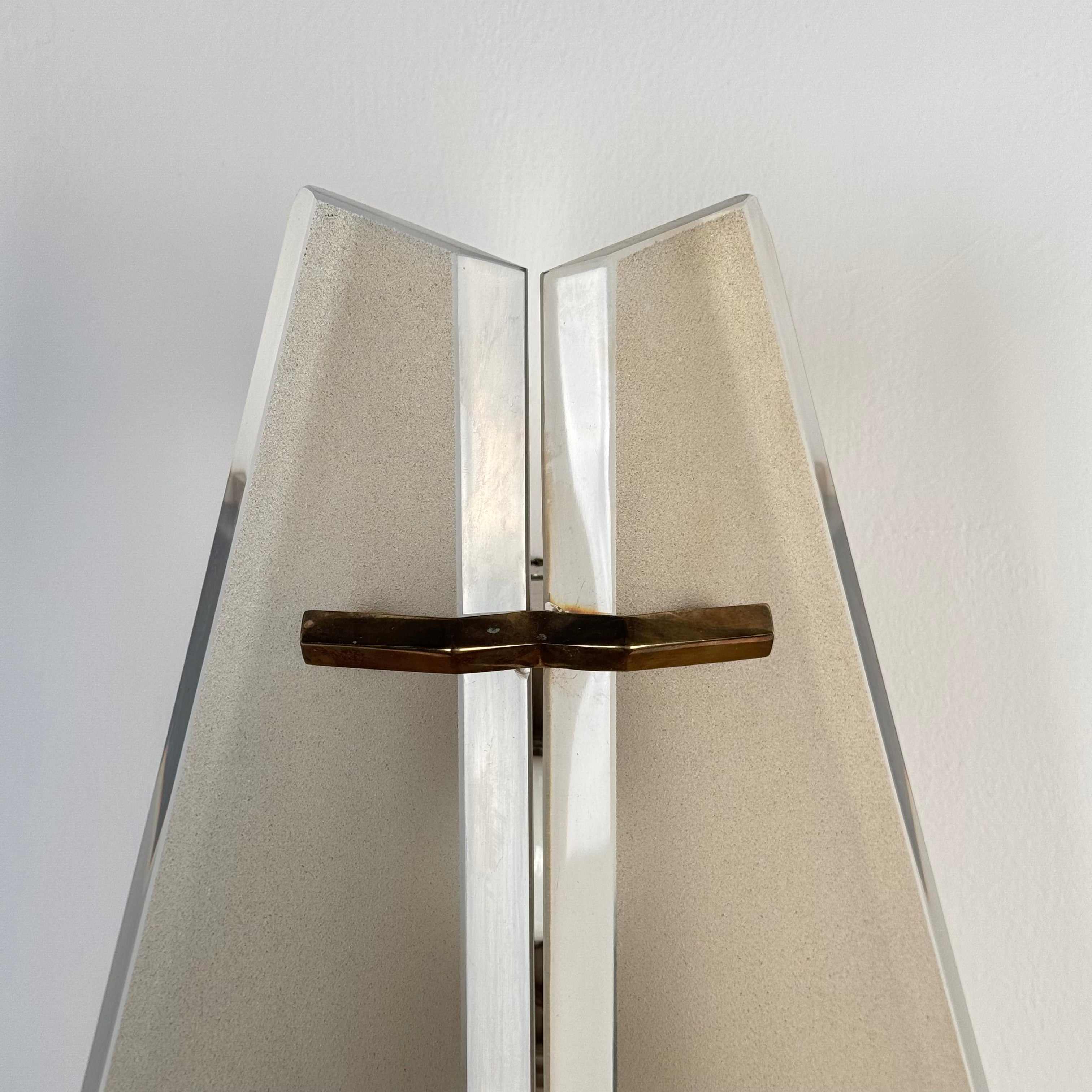 Set_of_2_Max_Ingrand_Model_1943_Wall_Lights_in_Frosted_and_Bevelled_Glass,_1950s
