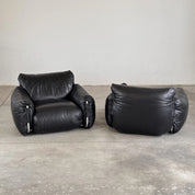 Pair_of_Mid-Century_Armchairs_by_Giuseppe_Munari_for_Poltrona_Munari,_1970s
