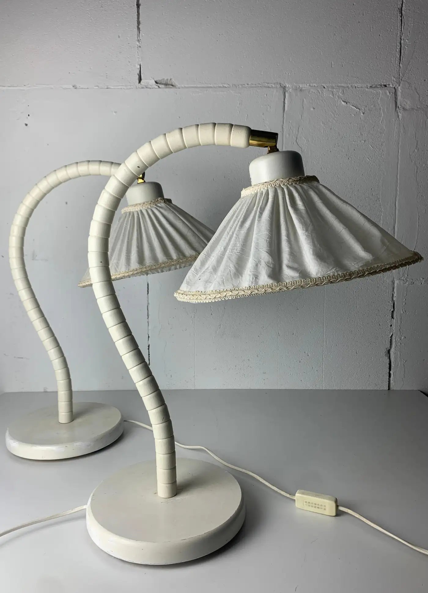 Set_of_2_Modern_Table_Lamps_by_Markslöjd,_Beech_&_Linen,_1960s_Sweden