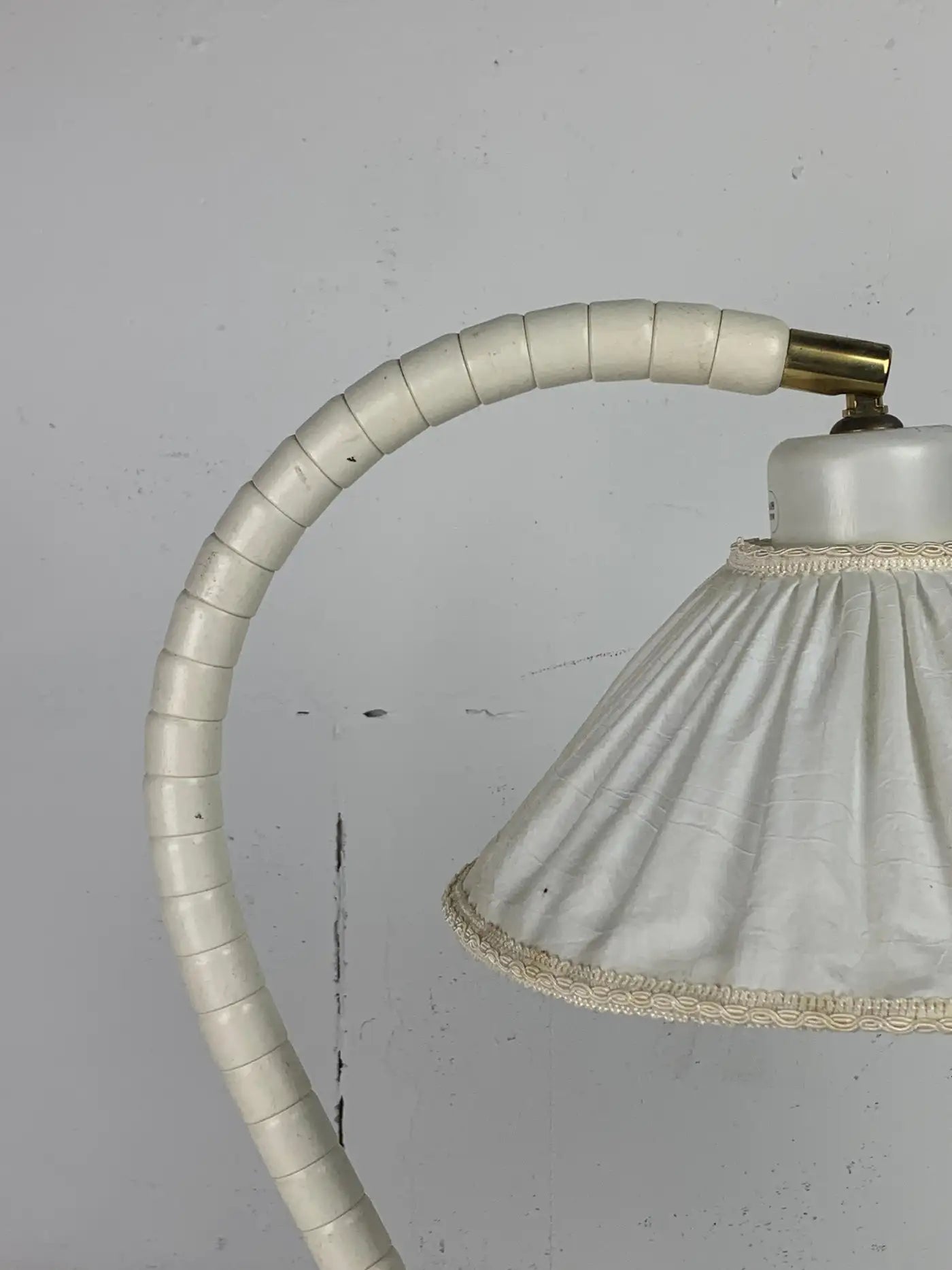 Set_of_2_Modern_Table_Lamps_by_Markslöjd,_Beech_&_Linen,_1960s_Sweden