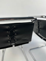 Set_of_2_MR10_Cantilever_Chairs_by_Ludwig_Mies_van_der_Rohe_for_Knoll,_Bauhaus_Chrome_and_Black_Leather