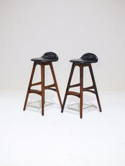 Set_of_2_OD-61_Bar_Stools_by_Erik_Buch_for_Oddense_Maskinsnedkeri,_Rosewood,_Denmark,_1960s