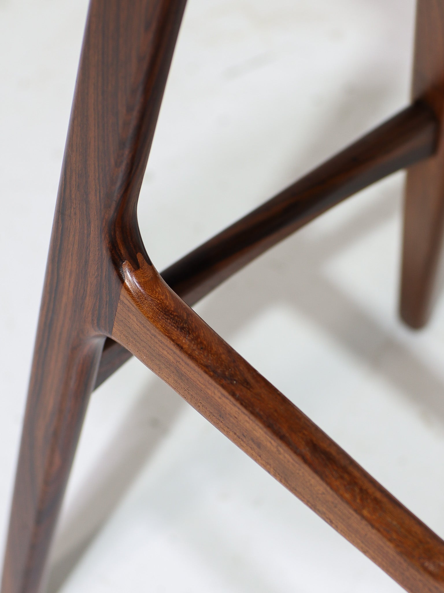 Set_of_2_OD-61_Bar_Stools_by_Erik_Buch_for_Oddense_Maskinsnedkeri,_Rosewood,_Denmark,_1960s