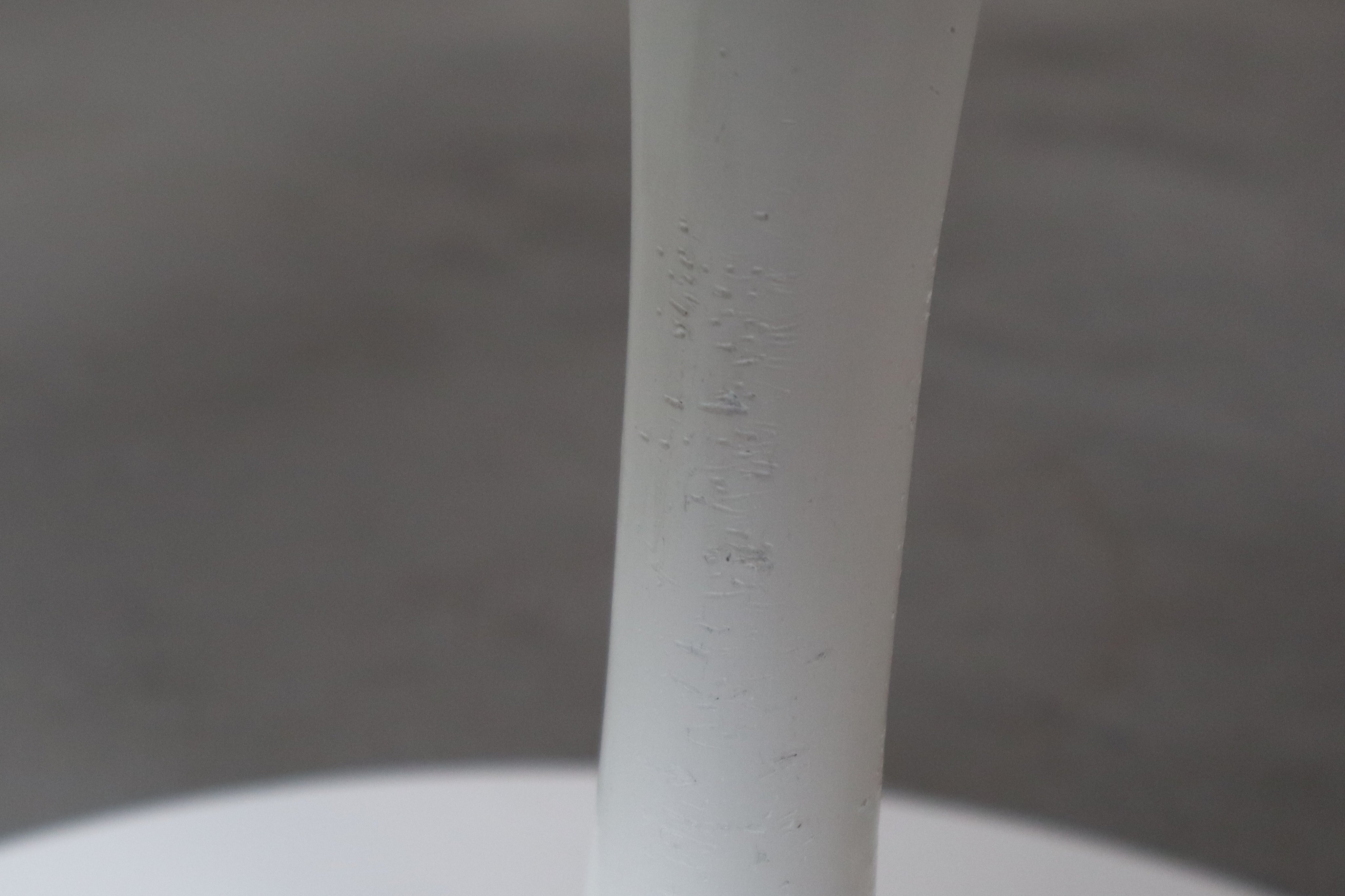 Set_of_2_original_Tulip_armchairs_by_Eero_Saarinen_for_Knoll_International,_1960s