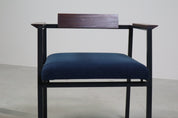 Set_of_2_Postmodern_armchairs_in_steel_and_mahogany,_1970s