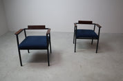 Set_of_2_Postmodern_armchairs_in_steel_and_mahogany,_1970s