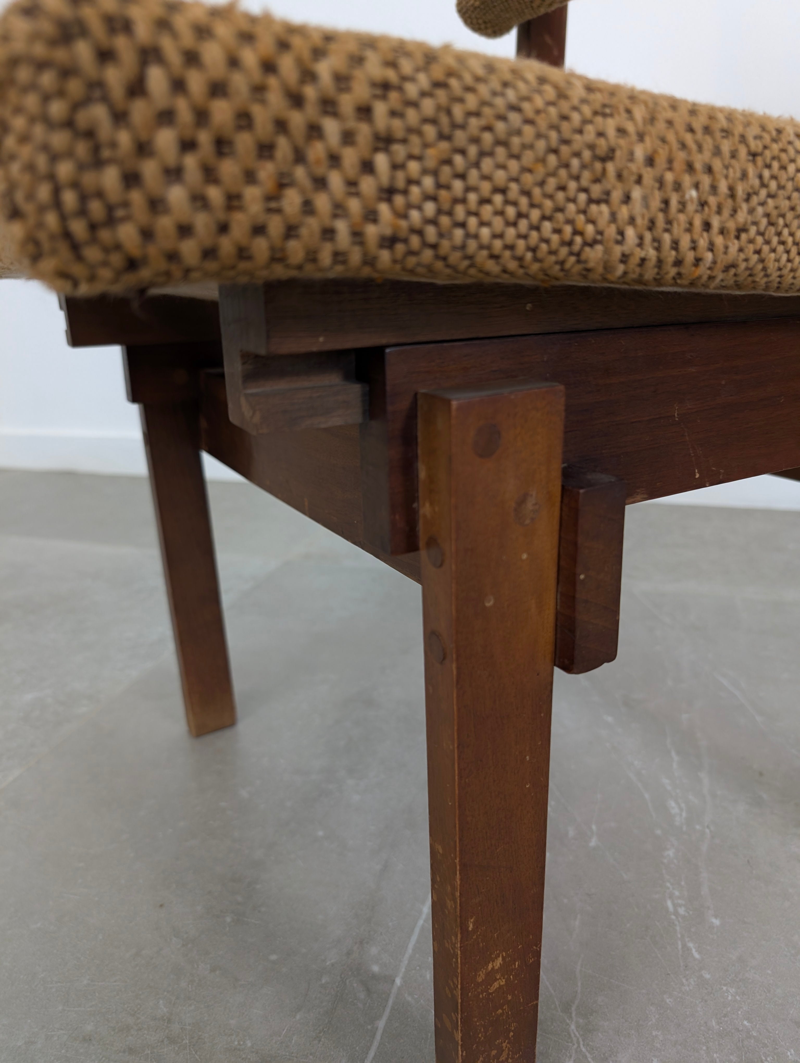Set_of_2_Rietveld_Style_Chairs_with_Adjustable_Seat_and_Backrest,_1950s