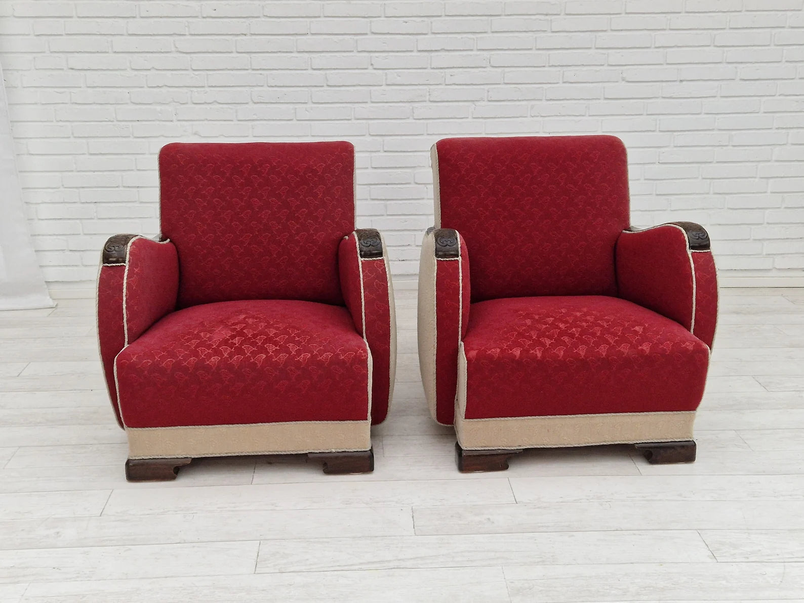 Pair_of_Scandinavian_Art_Deco_Chairs,_1950s_Denmark