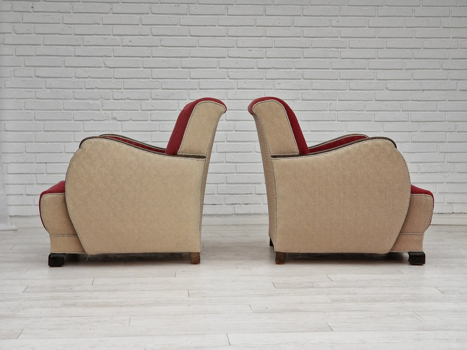 Pair_of_Scandinavian_Art_Deco_Chairs,_1950s_Denmark